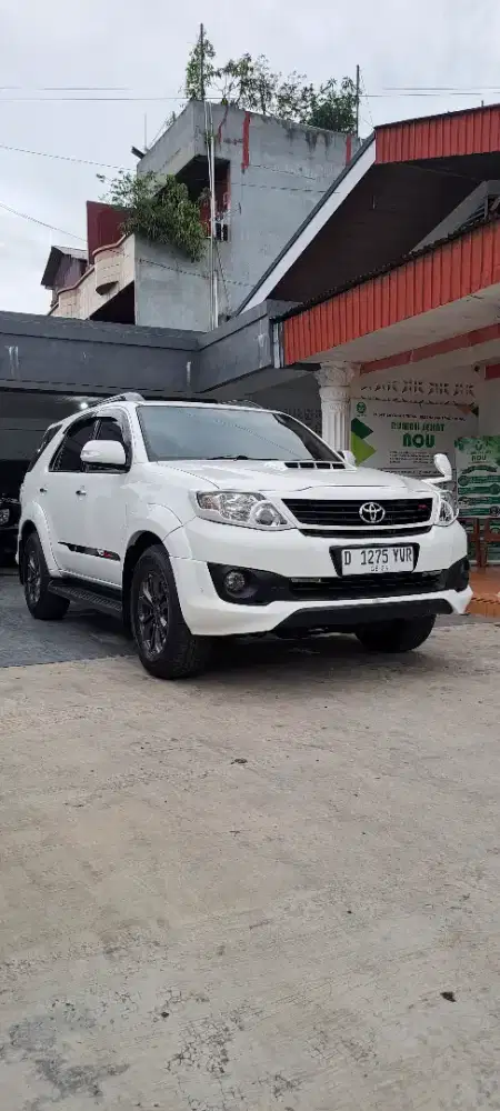 FORTUNER 2.5 G VNT TRD METIK DIESEL  2014