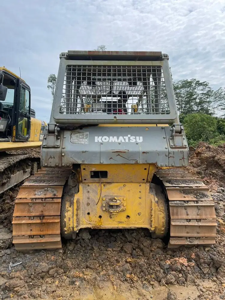 Komatsu Dz 85 tahun 2022