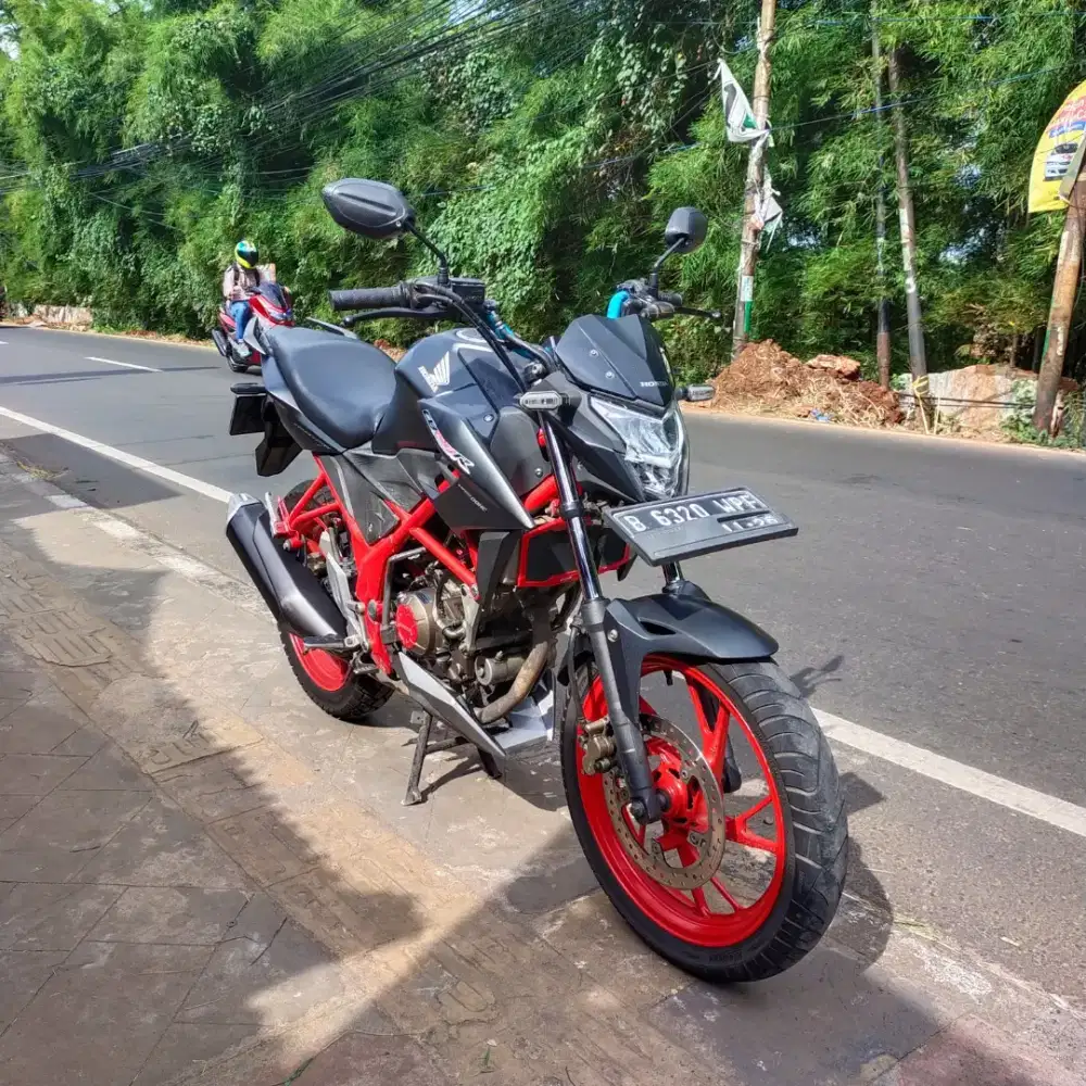 Cb 150R cakep lengkap