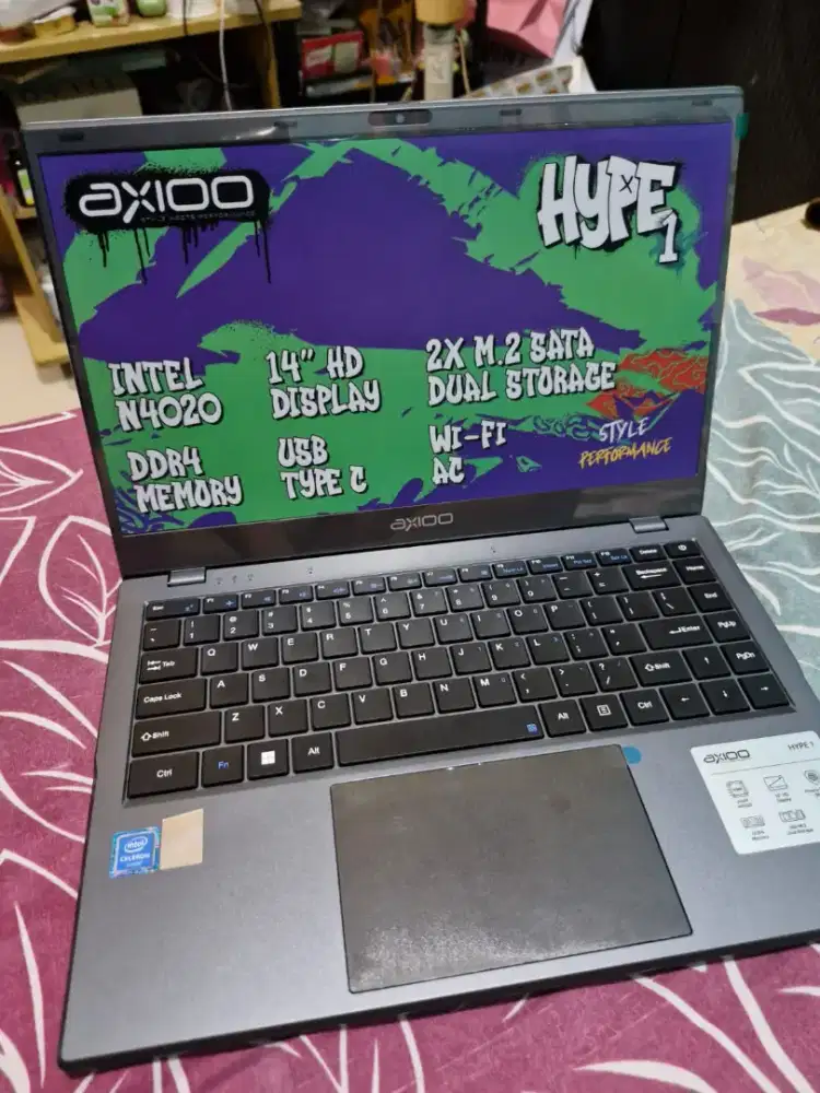 Laptop Axio Hype 1