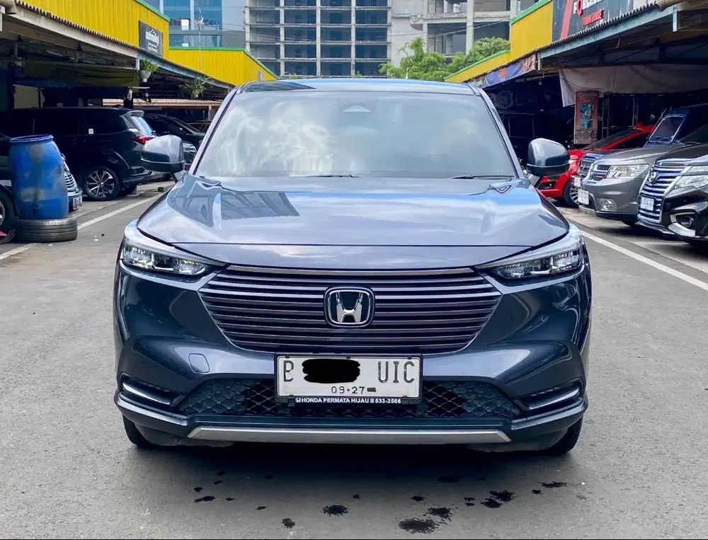 HONDA HR-V PRESTIGE 1.8 AT 2022 GREY