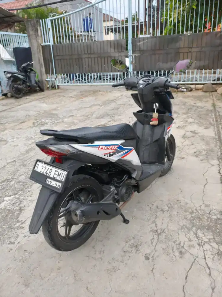 Honda beat 2019 hitam