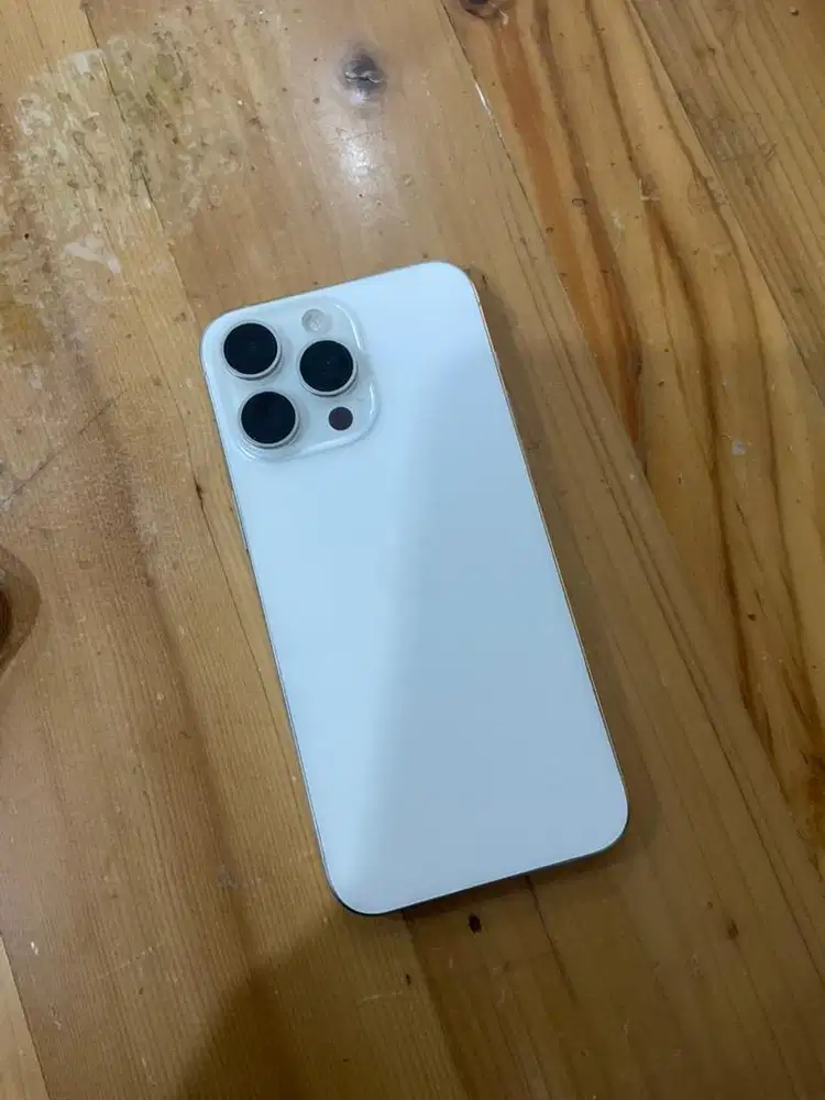 Apple Iphone 15 Pro Max ex Ibox