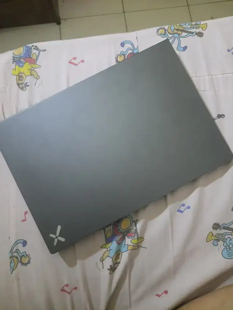 [JUAL CEPAT + NEGO TIPIS] LAPTOP AXIOO HYPE 5 AMD X6