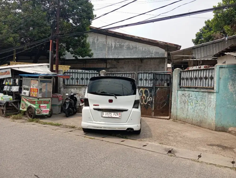 Dijual Gudang  akses jl raya bogor