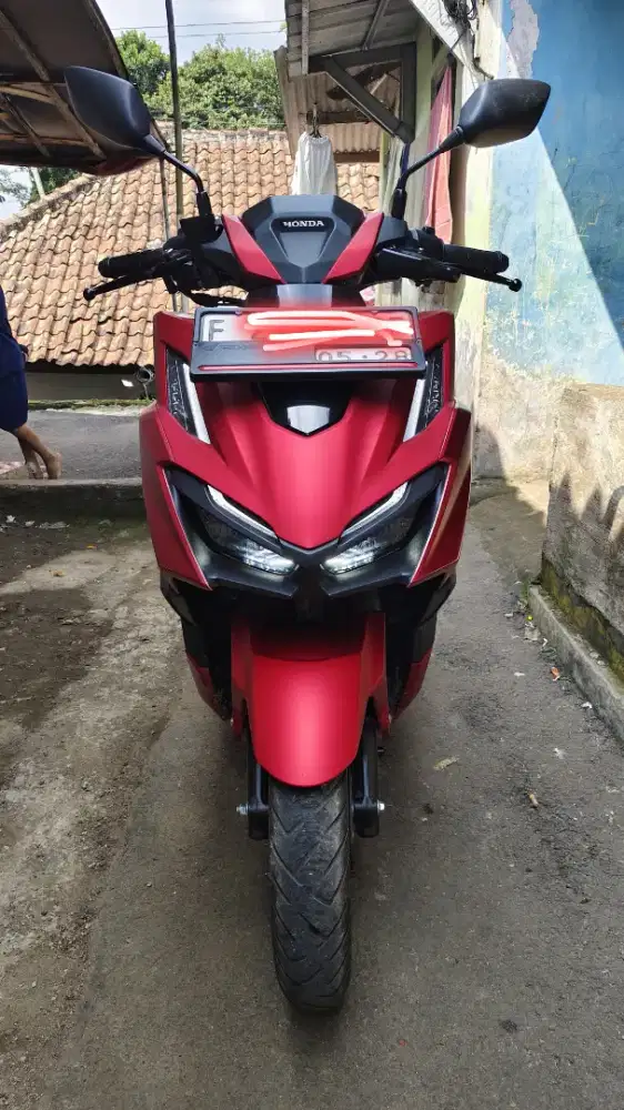 Dijual Vario 160 2023 low km cuma 8K terawat pajak hidup panjang