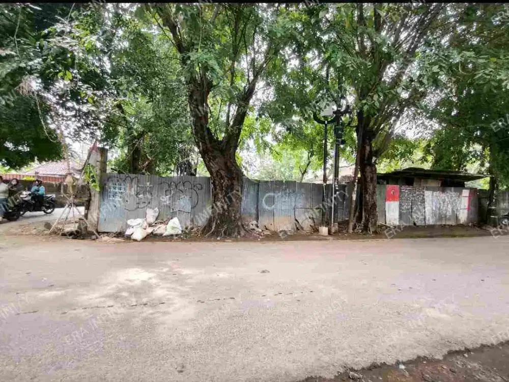 Kavling siap pakai pinggir Jalan Joglo simpang Mubarok area ramai