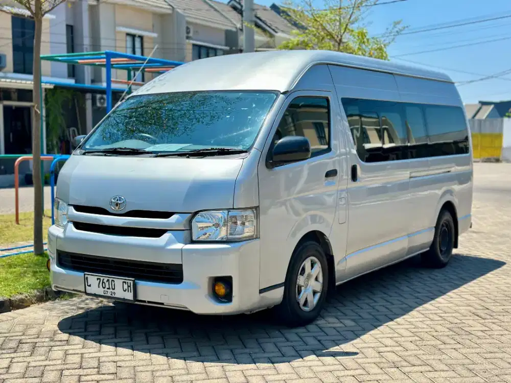 Hiace comuter 2019 diesel manual istimewa