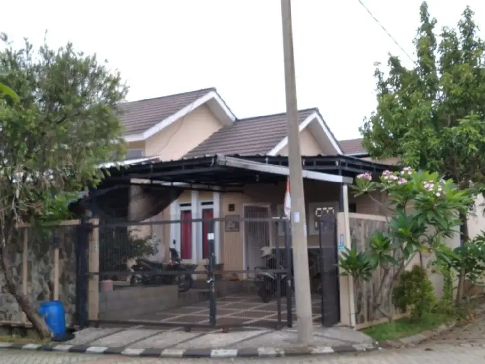 Rumah Siap Huni Lokasi Hoek Dekat Fasilitas Umum Lengkap di Citra Indah City