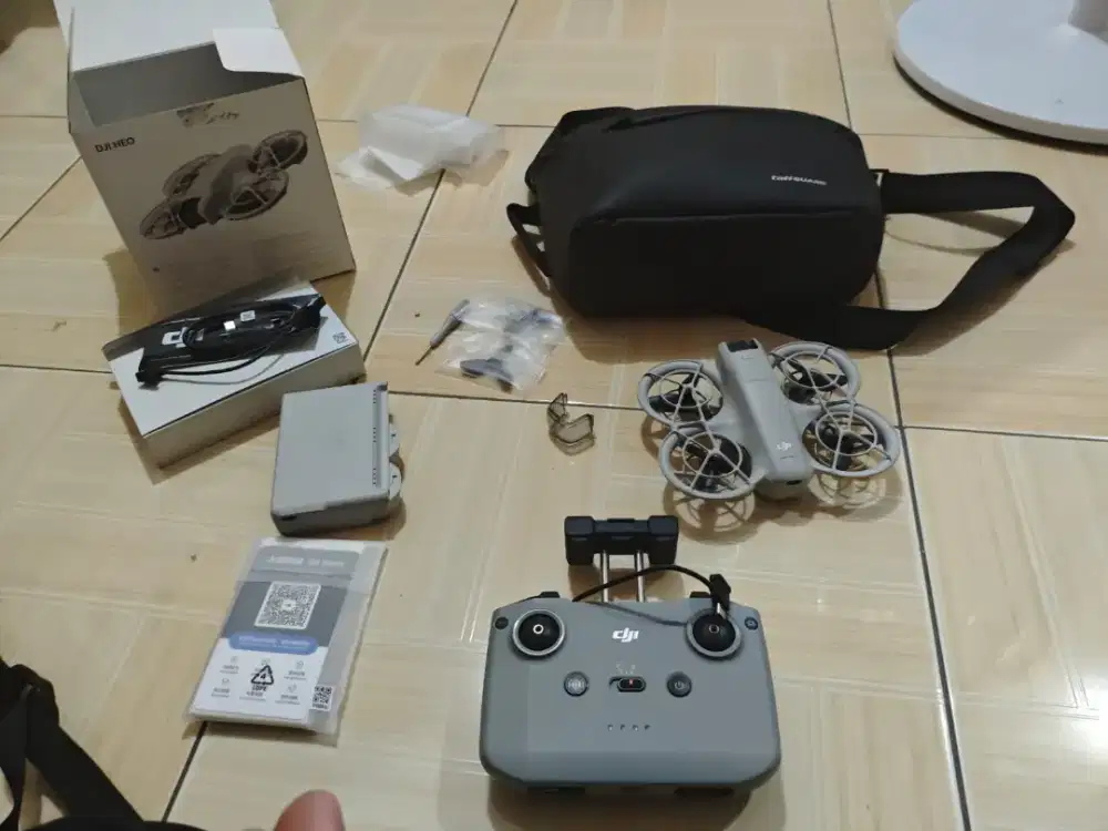 Dji Neo Flymore Combo
