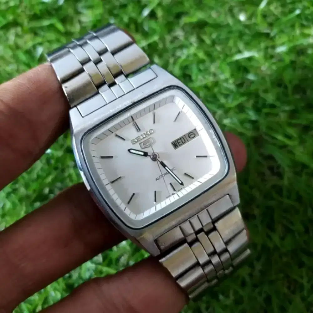 JAM TANGAN PRIA VINTAGE SEIKO 5 AUTOMATIC 7009 - 2040