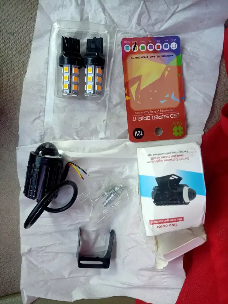 Di jual lampu murah aja di pakai di dlm dan di luar ruangan wa dan hp