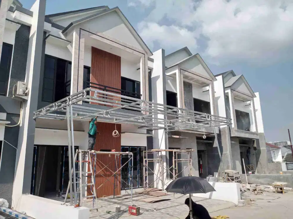 townhouse termurah dijakarta dekat ke pintu tol dan LRT