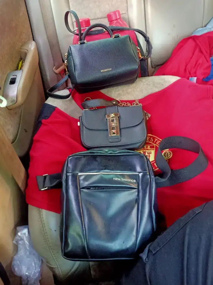 Di jual barang kesenangan murah ,bermerek dan mulus murah aja bunn