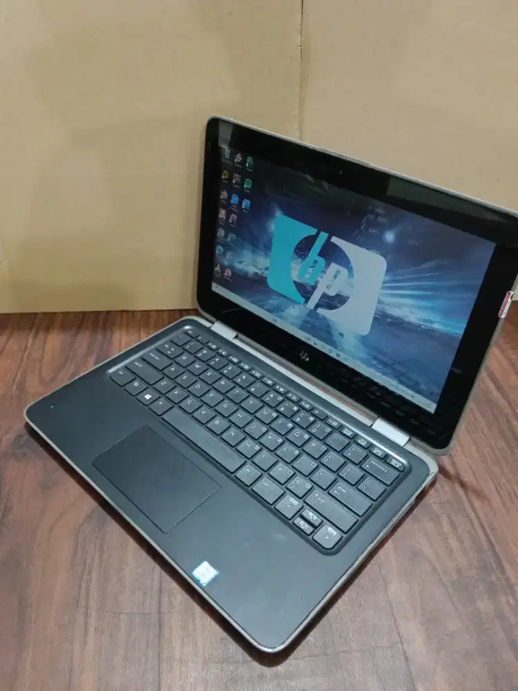 Hp Elitebook x360 intel core i5 Gen 8 ram 8gb SSD 286gb touchscreen