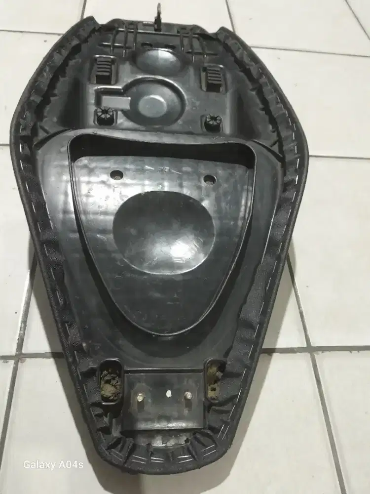 Jok motor shogun 125
