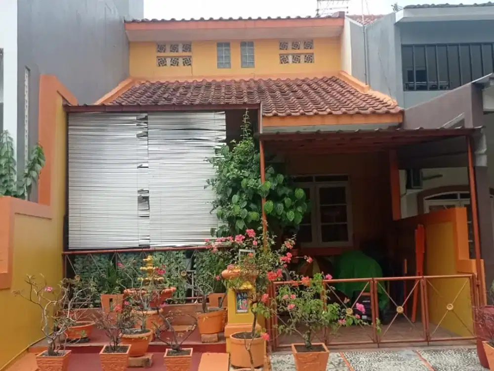 Rumah Siap Huni Dekat Living World & Tol Cimanggis di Kota Wisata – Nego Sampai Jadi!