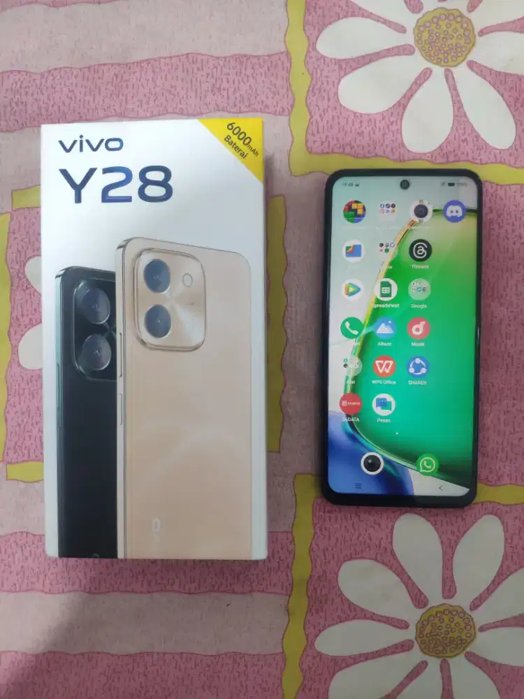 Vivo y28 8+8/256