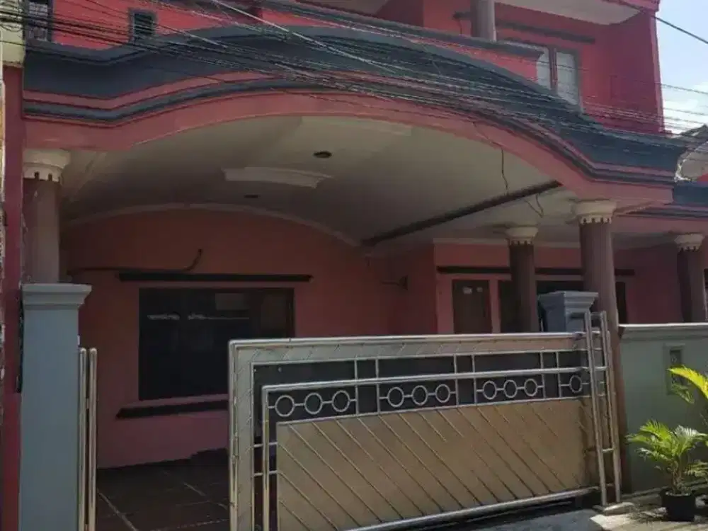 Rumah Mewah Dalam Komplek Apik – Pangkalan Jati, Jatiwaringin