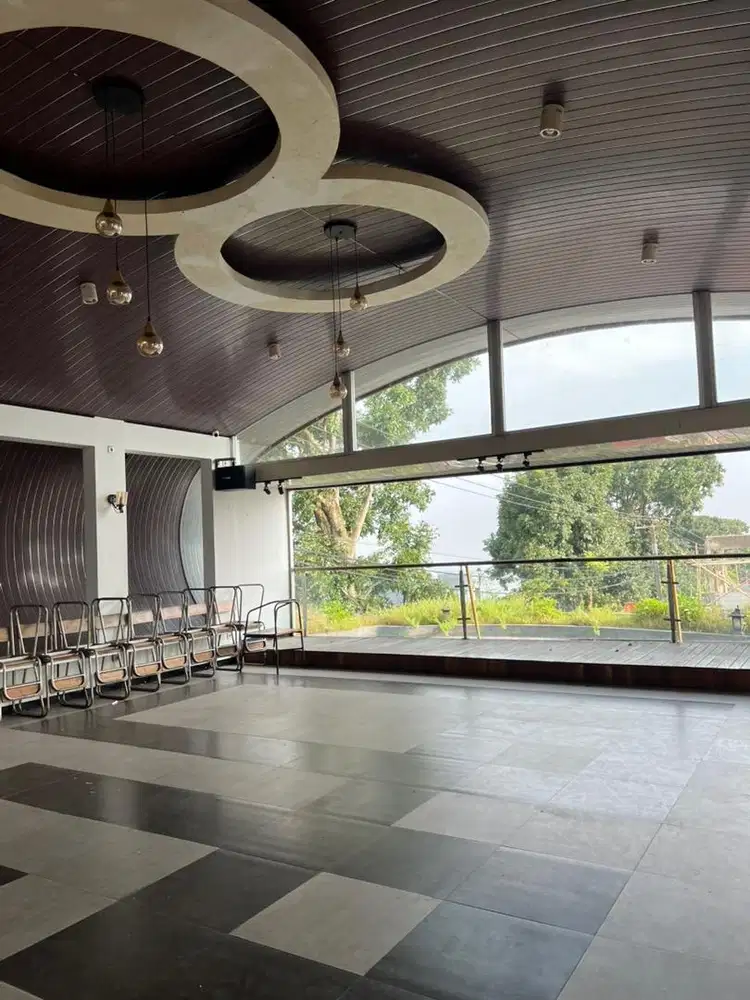 Di Jual Bangunan Cafe di Cimahi