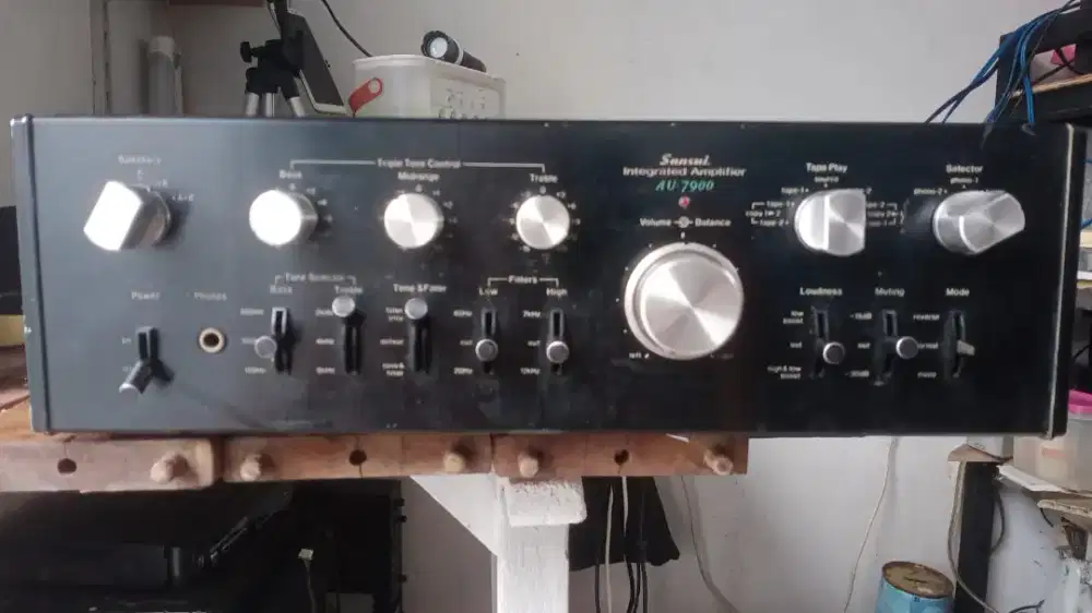 Ampli antik sunsui