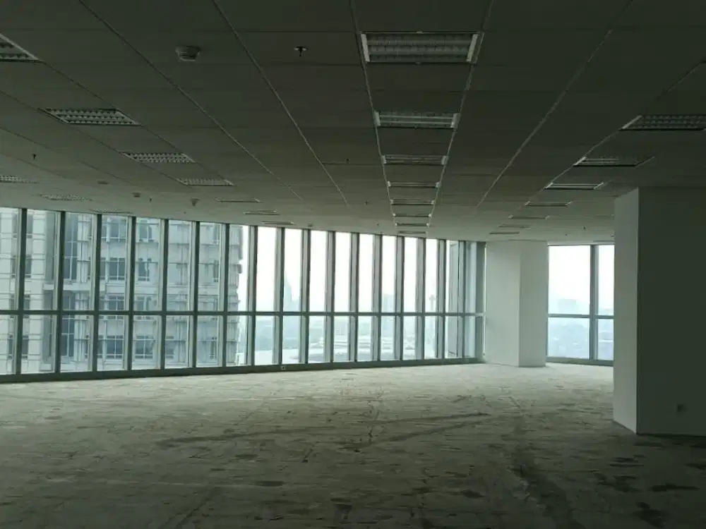 SEWA KANTOR DI JAKARTA SELATAN SUDIRMAN 307M2 BARE 425K NEGO