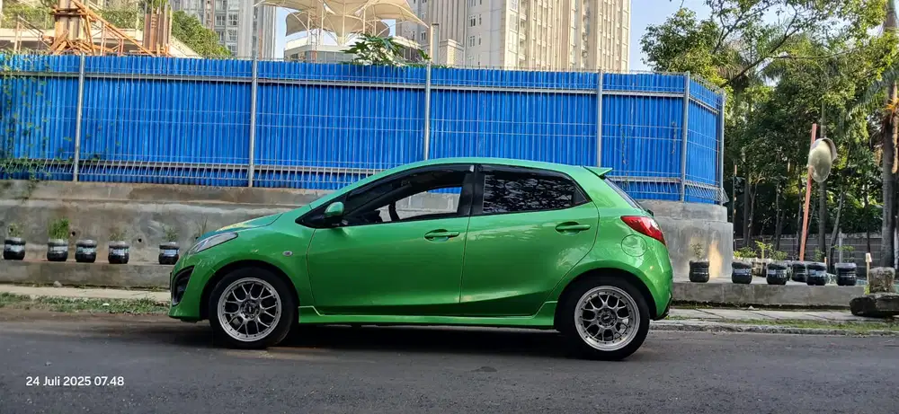 Mazda 2 2012 Bensin