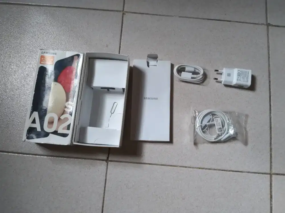 Jual samsung A 02 S  # 3/32 gb