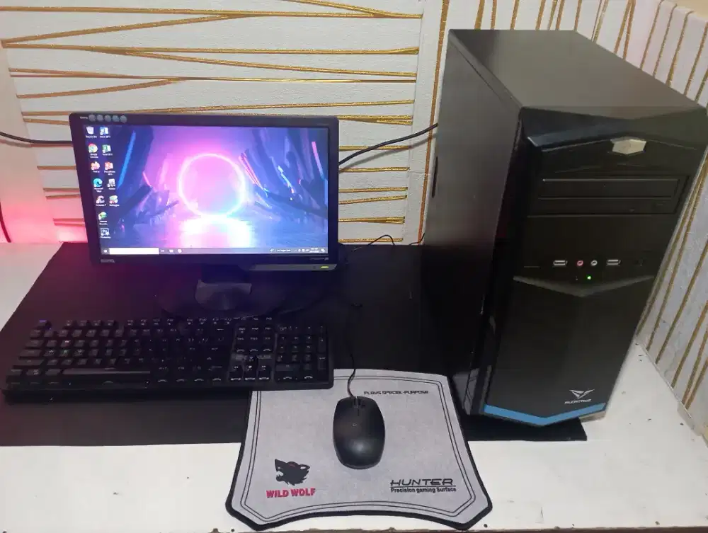 PC Komputer Fullset Core i3 Gen 6/ Ram 12Gb/ HDD 500Gb/ Monitor