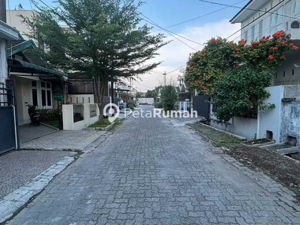 DIJUAL RUMAH JALAN SETIA BUDI KOMPLEK TAMAN SETIA BUDI INDAH I | DAERAH SUNGGAL (WAYNE CLINTON)