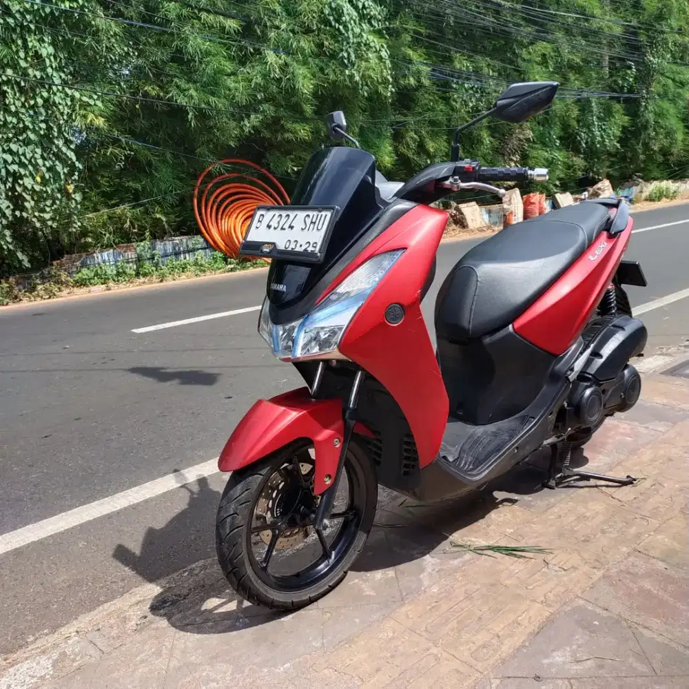 Lexi 2019 merah orisinil