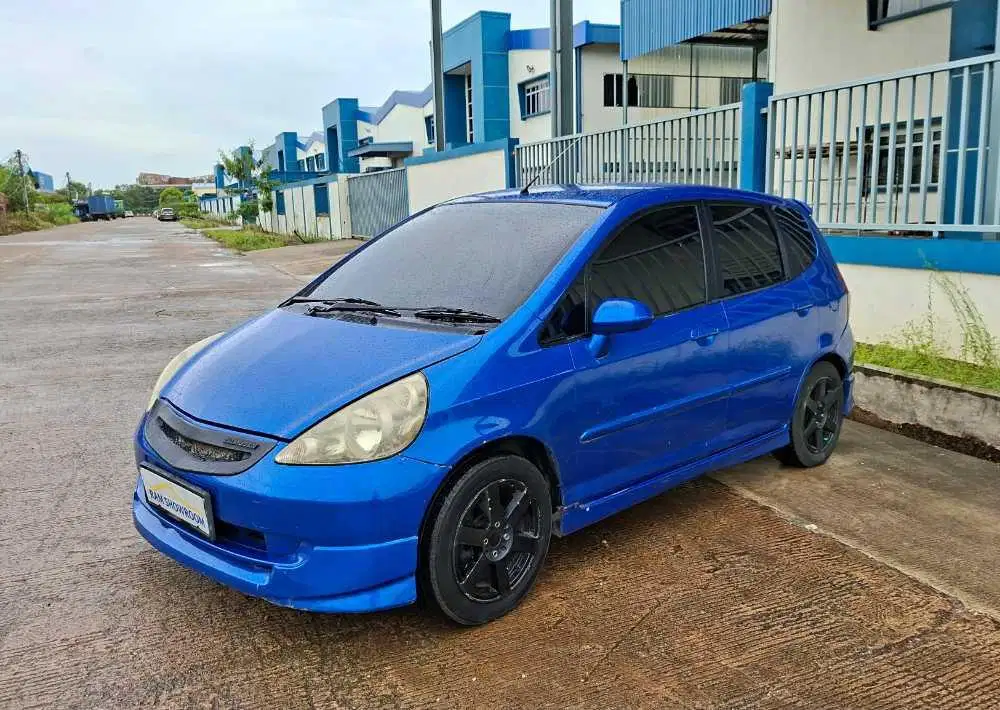 Honda Jazz 2004 – Hatchback Irit Harga 60 Jutaan
