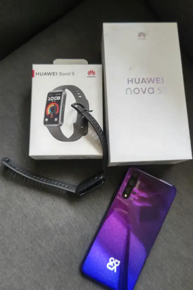 Huawei Nova 5t + Huawei Band9 fullset like new