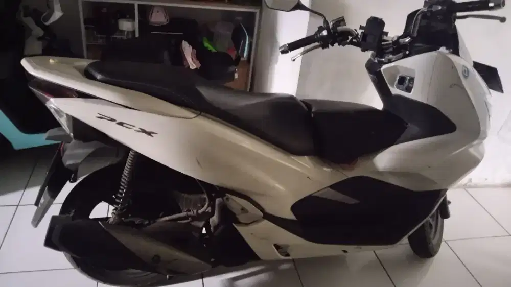 Dijual motor PCX 2018