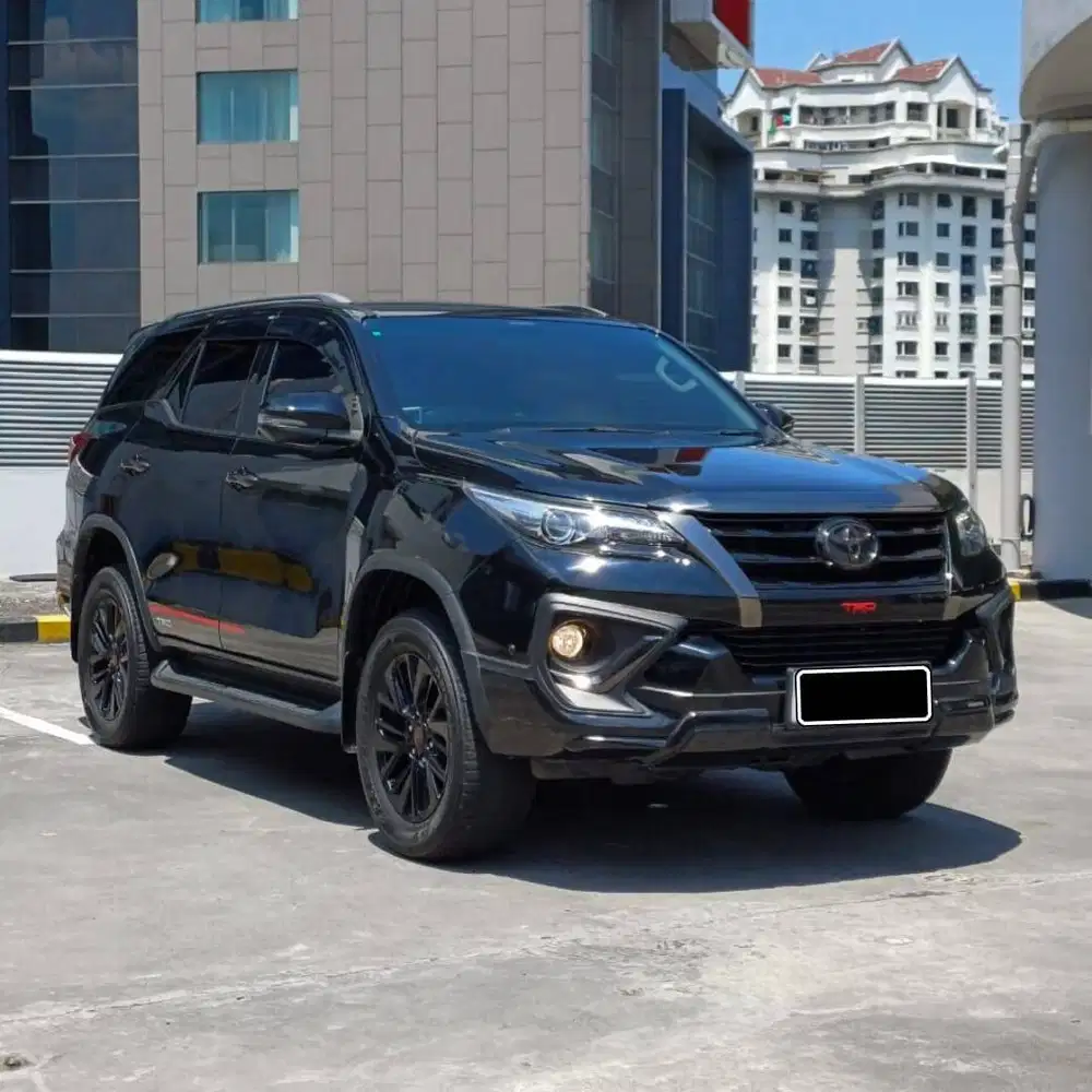 ‼️DP 15 JT‼️TOYOTA FORTUNER VRZ TRD 4x2 A/T MOBIL TERAWAT & SIAP PAKAI