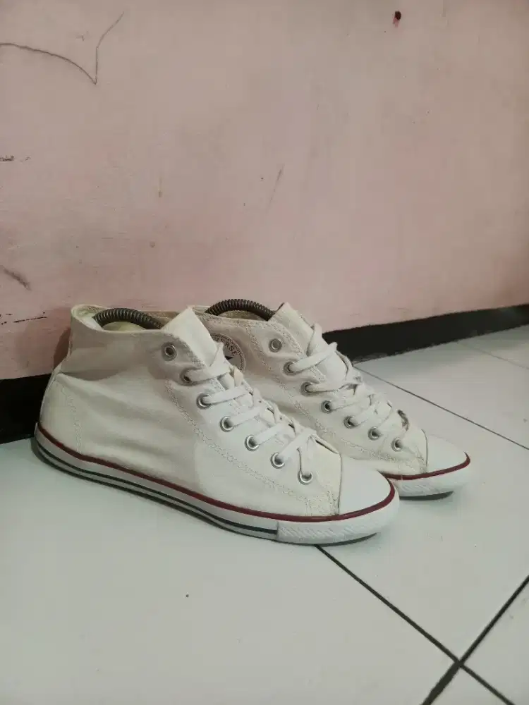 Converse ctas dainty hi white