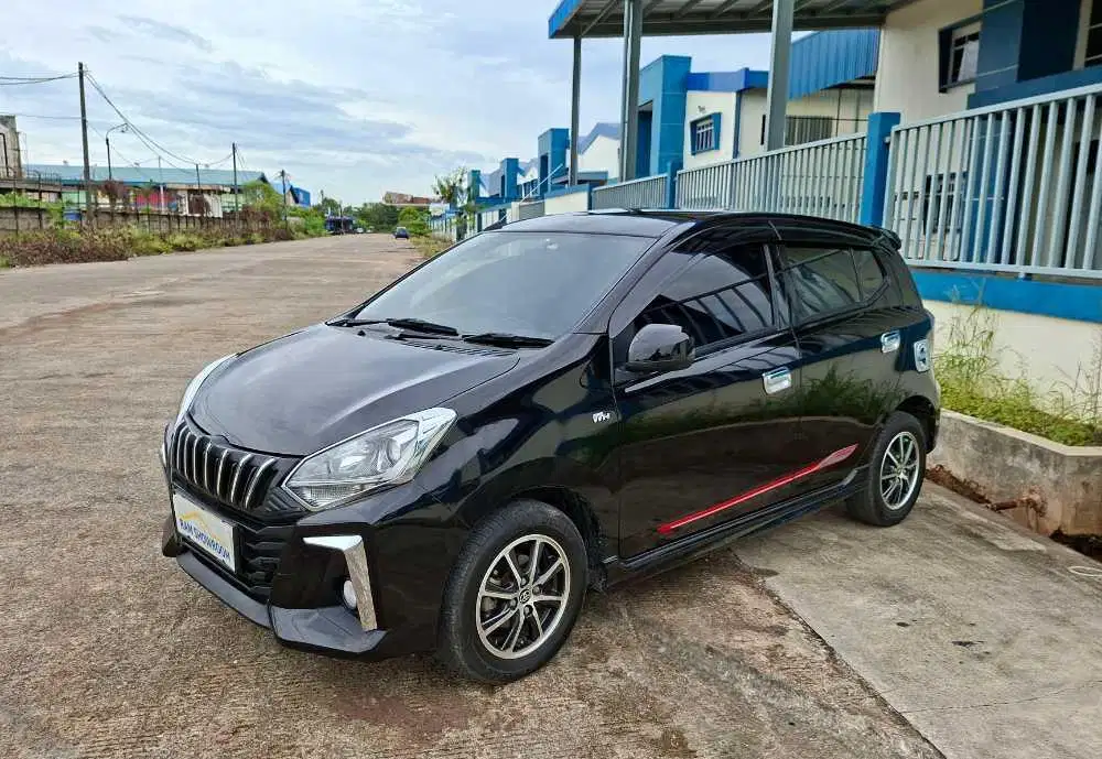 Daihatsu Ayla R 2023 – Mobil Irit Murah Sekota Batam