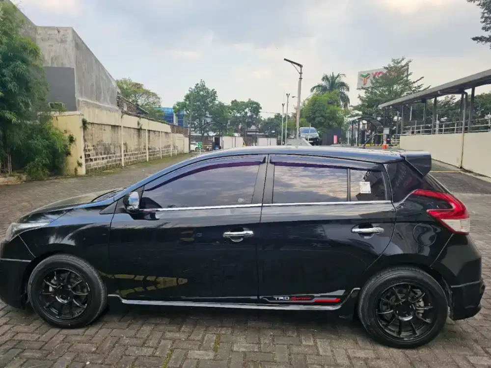 Yaris TRD pajak panjang