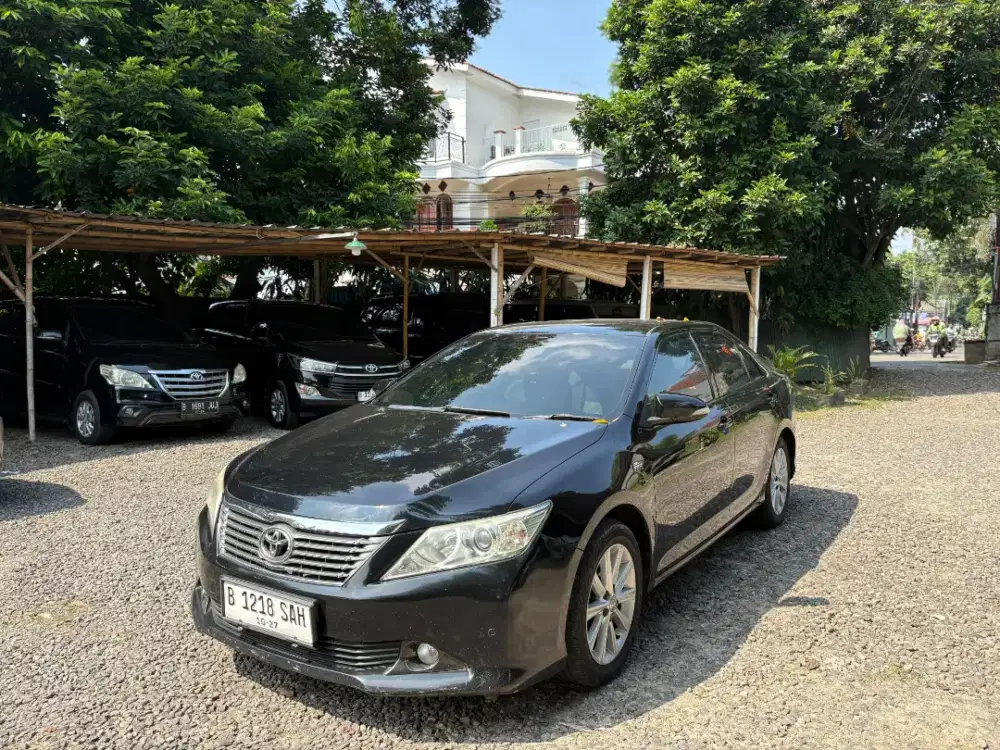 TOYOTA CAMRY V AUTOMATIC 2012