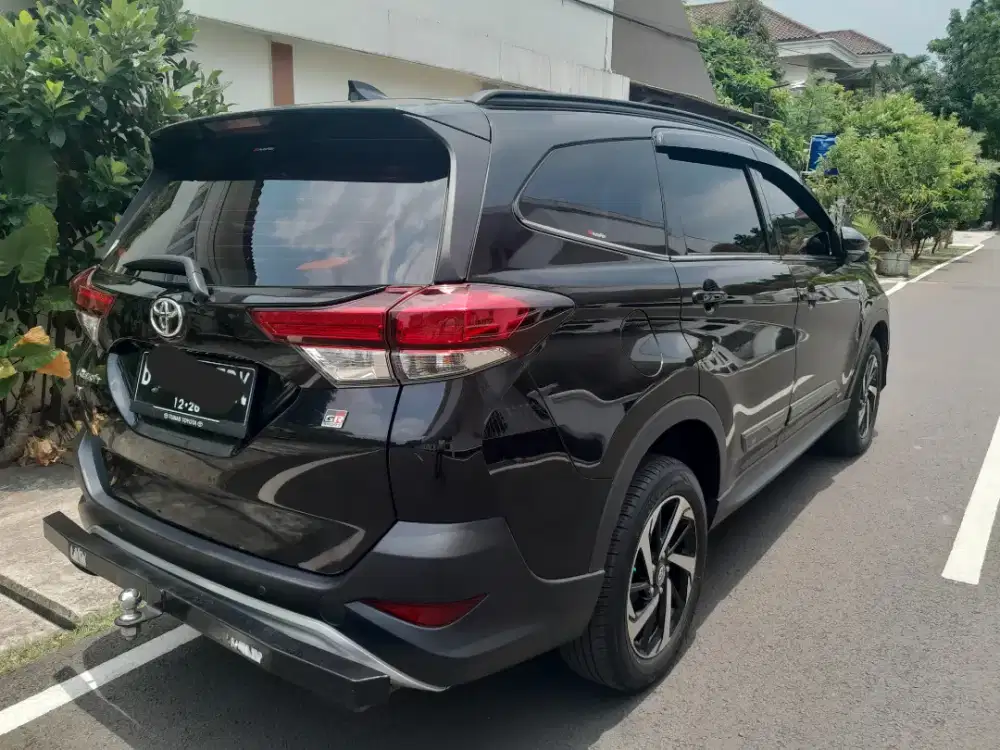Toyota Rush GR sport 2021 matic 1.5cc