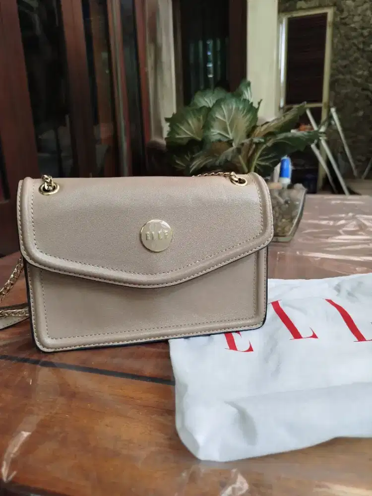 Tas Elle Wanita