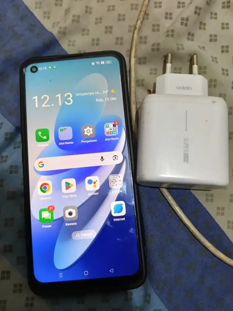 Oppo Reno 5 4g warna hitam
