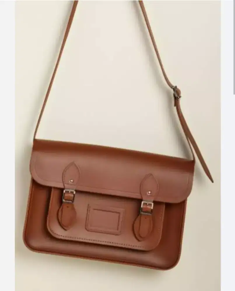 Tas Sling Satchel Leather / Kulit Asli
