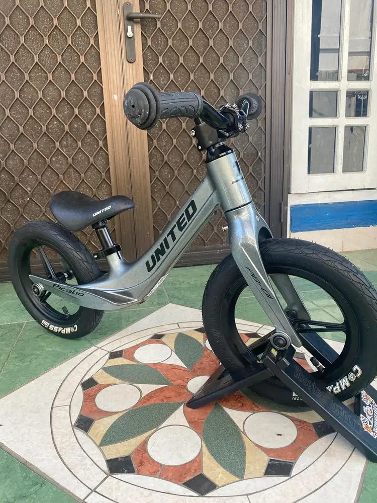 Sepeda Pushbike Anak