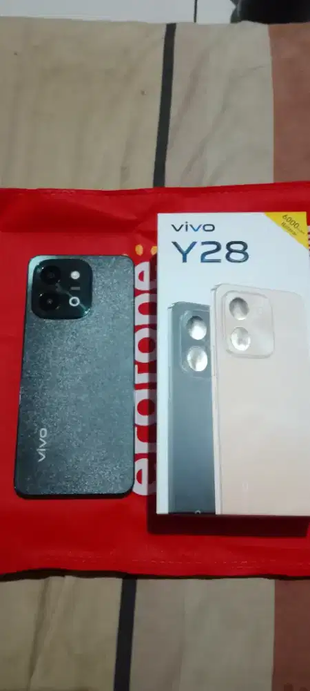 Jual hp Vivo Y28 full set