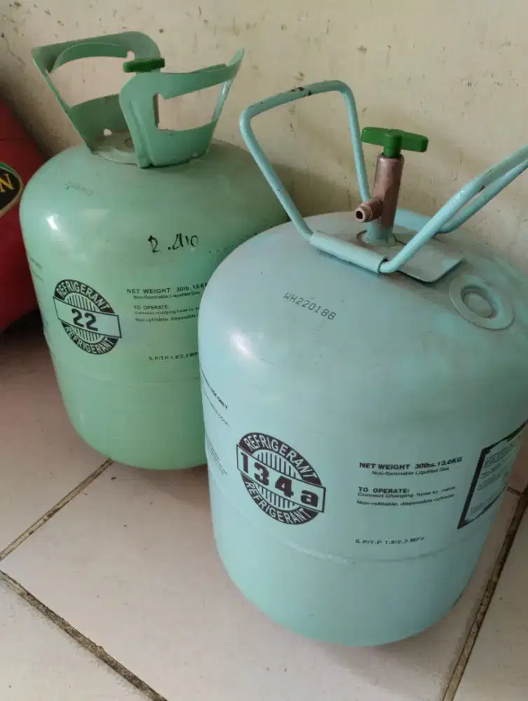 Di jual 2Tabung isi ulang freon