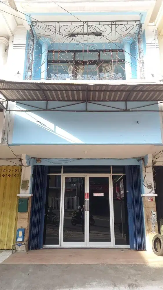 Disewakan: Ruko Strategis Jalan Utama Cocok untuk Bisnis/Usaha