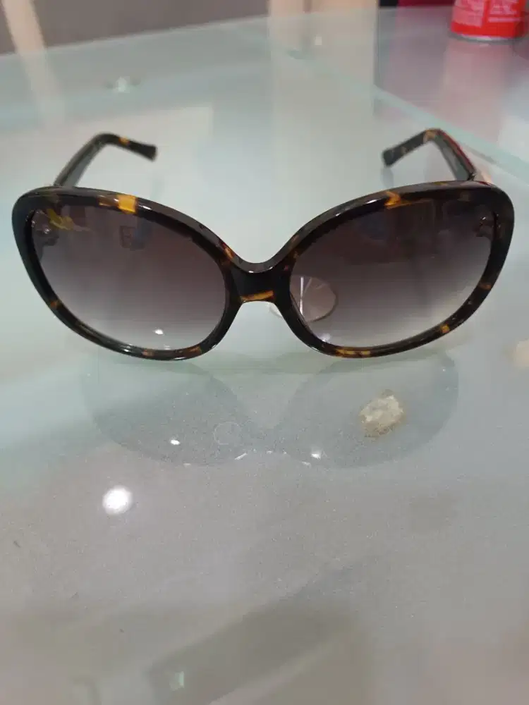 Christian Dior sunglaas