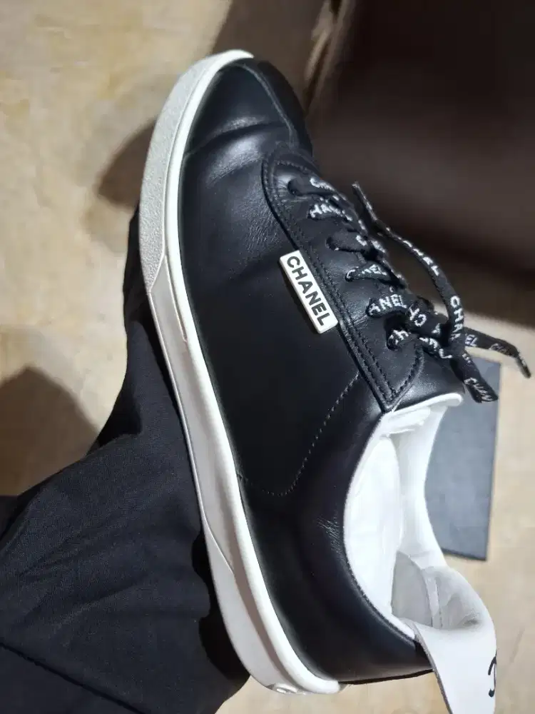 Sepatu Original Cowok Branded Very Perfect Condition