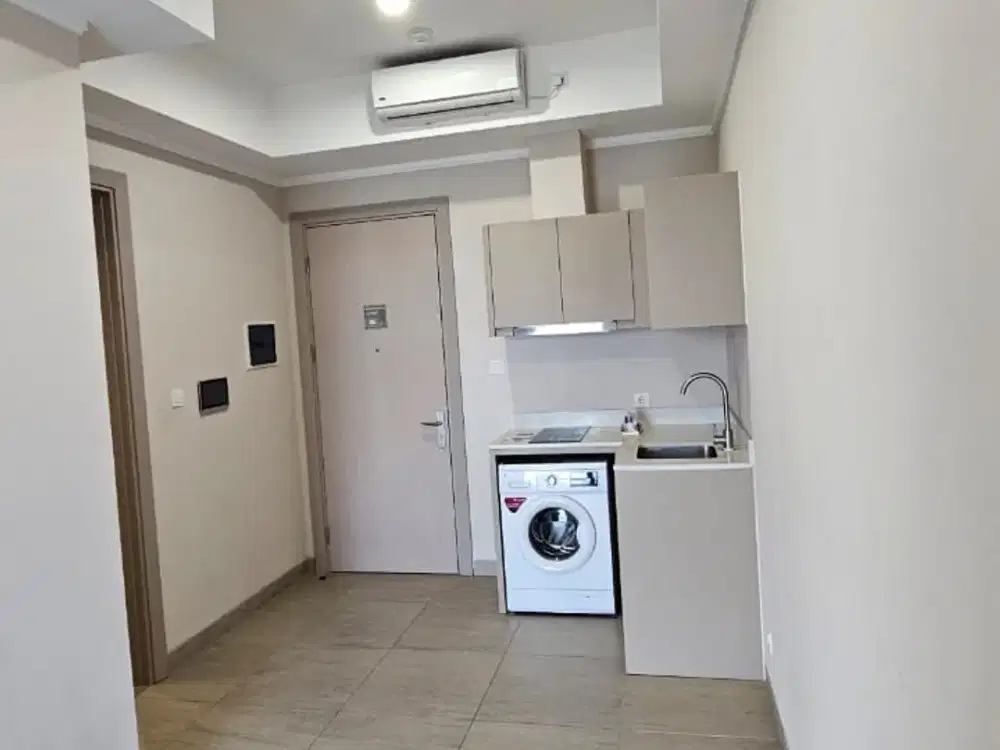 disewakan 2 bedroom semi furnish menara jakarta kemayoran